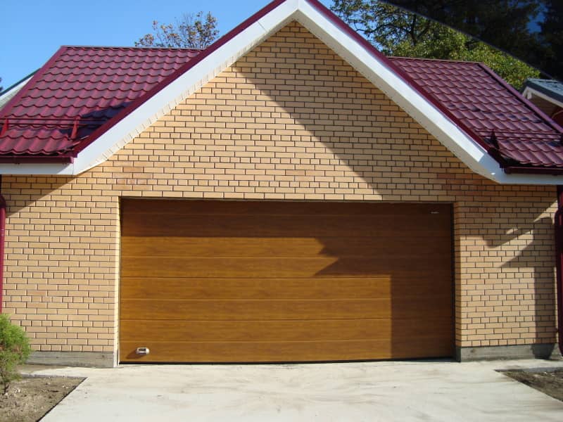 Секционные ворота DoorHan в Кемеровской области с установкой