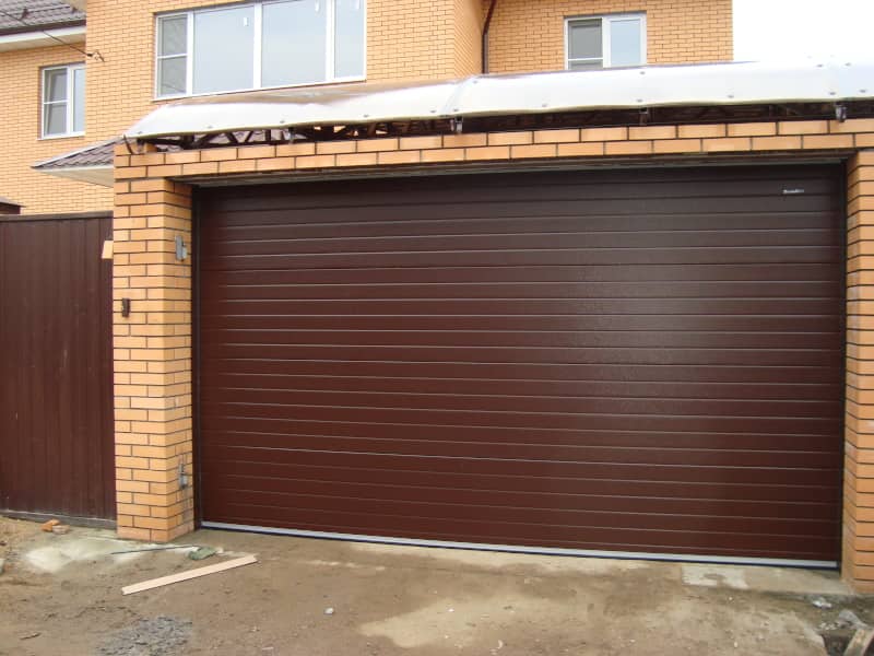 Секционные ворота DoorHan в Кемеровской области с установкой